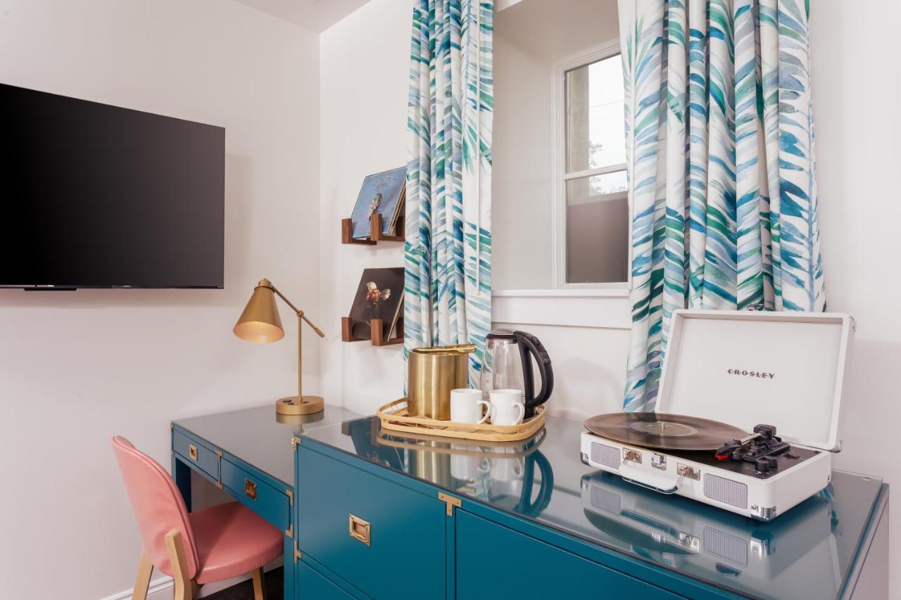 Lily Hall-a Boutique Hotel Pensacola